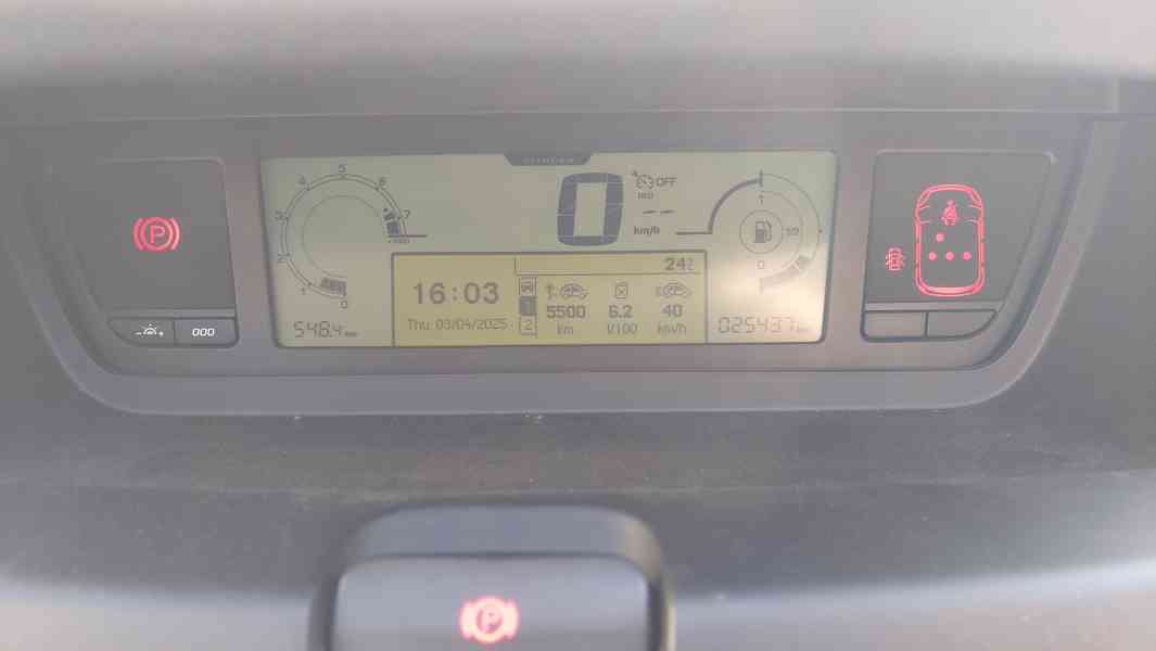 PRODEJ AUTA CITROEN PICASSO 1.6 benzín - foto 6