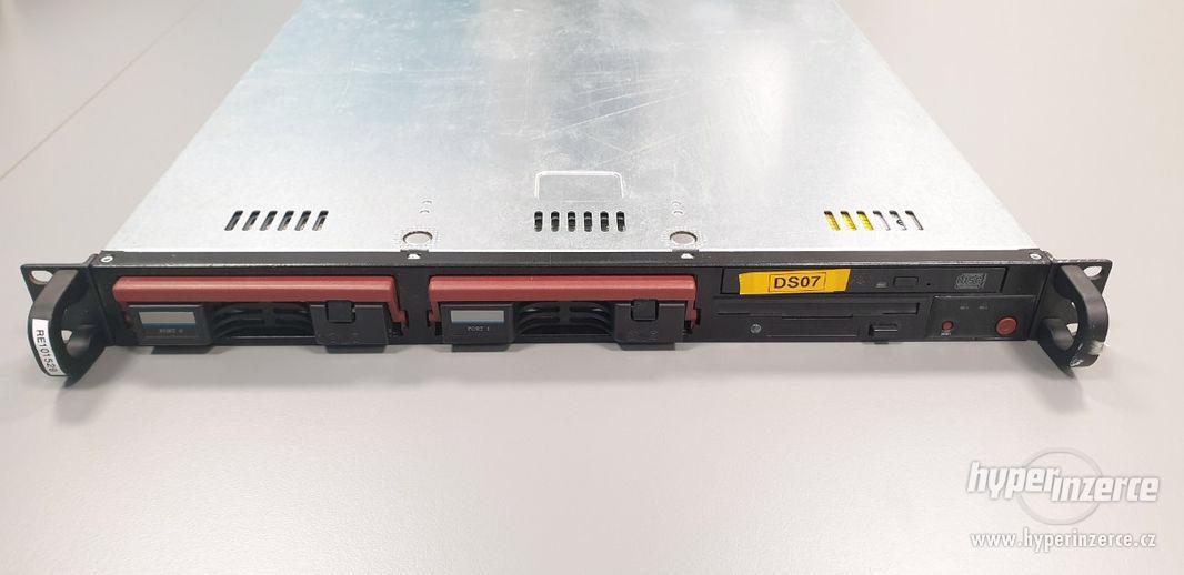 server Supermicro, X7SBi, Intel Core2Duo E8200, 2x WD 250 GB - foto 3