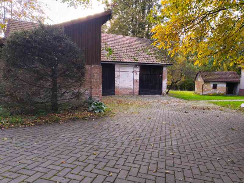 Ohnišov - prodej domu s dispozicí 3+kk a pozemky 4000 m2 - foto 6