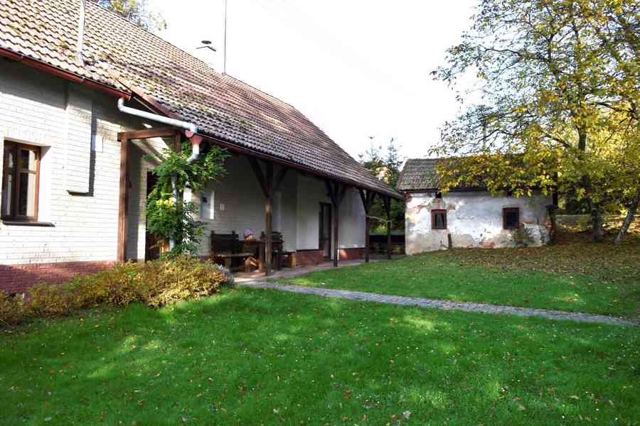 Ohnišov - prodej domu s dispozicí 3+kk a pozemky 4000 m2 - foto 4