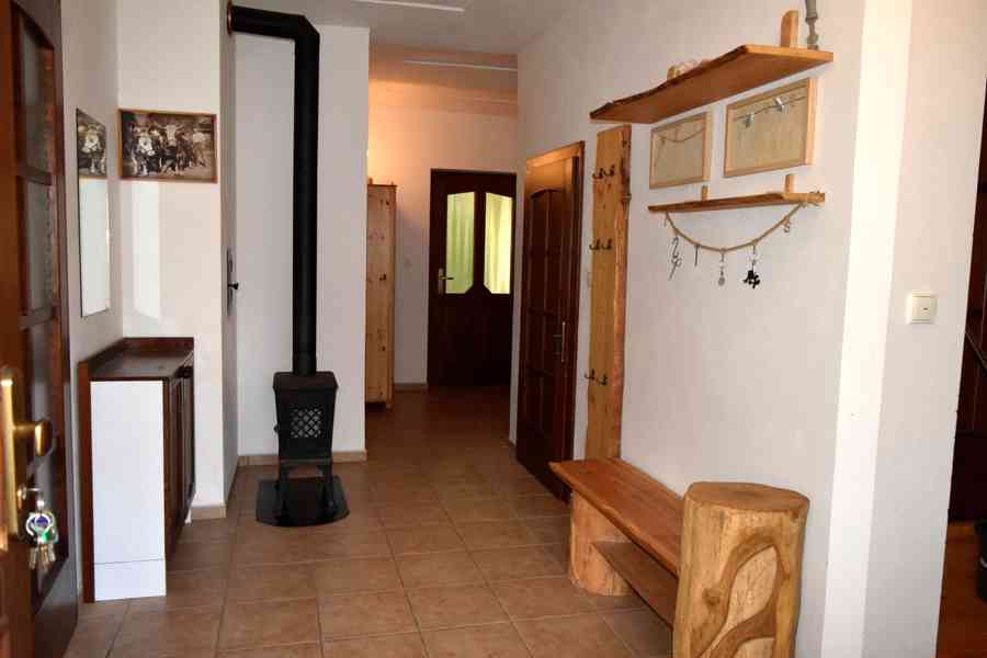 Ohnišov - prodej domu s dispozicí 3+kk a pozemky 4000 m2 - foto 15