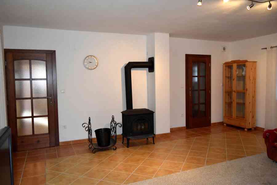 Ohnišov - prodej domu s dispozicí 3+kk a pozemky 4000 m2 - foto 10