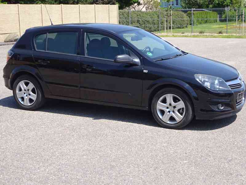 Opel Astra 1.6i r.v.2009 (85 kw) stk:6/2027 - foto 2