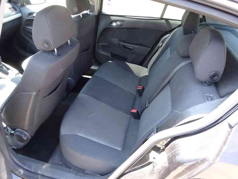 Opel Astra 1.6i r.v.2009 (85 kw) stk:6/2027 - foto 13