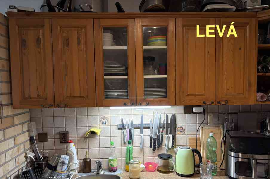 Prodám kuchyňskou linku, borovice/sklo - foto 2