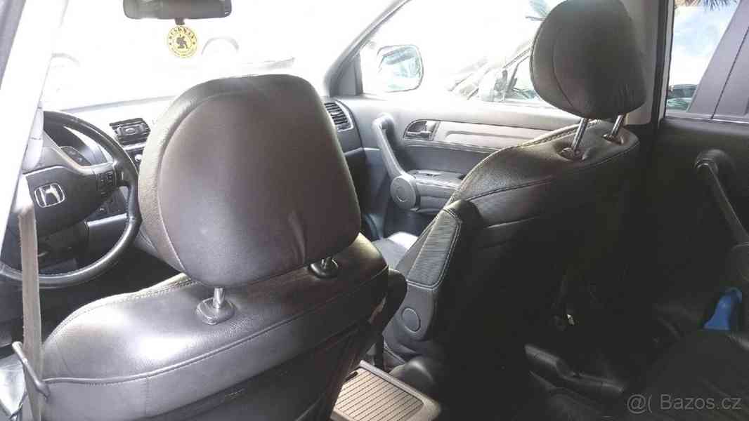 Honda CR-V - foto 8