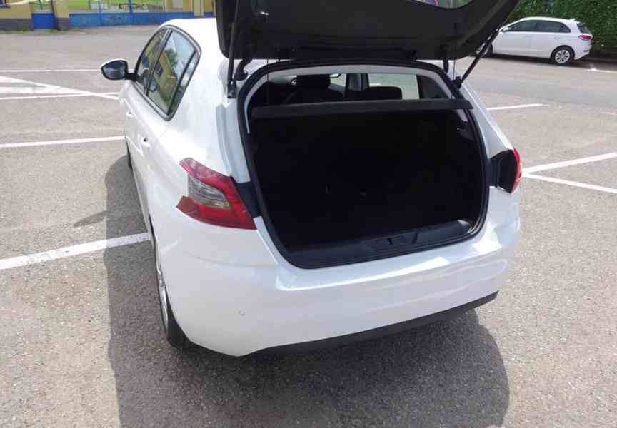 Peugeot 308 1.2 PureTech r.v.2018 (81 kw) ČR po rozvodech - foto 20