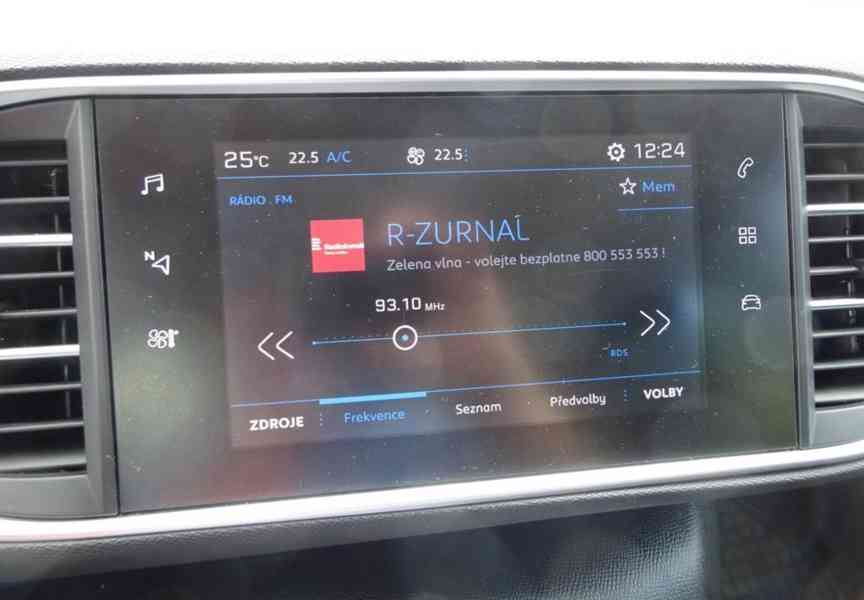 Peugeot 308 1.2 PureTech r.v.2018 (81 kw) ČR po rozvodech - foto 8