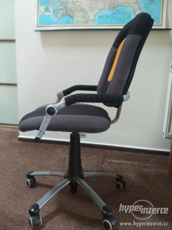 Ergonomická rostoucí židle Mayer Freeky Sport - foto 3