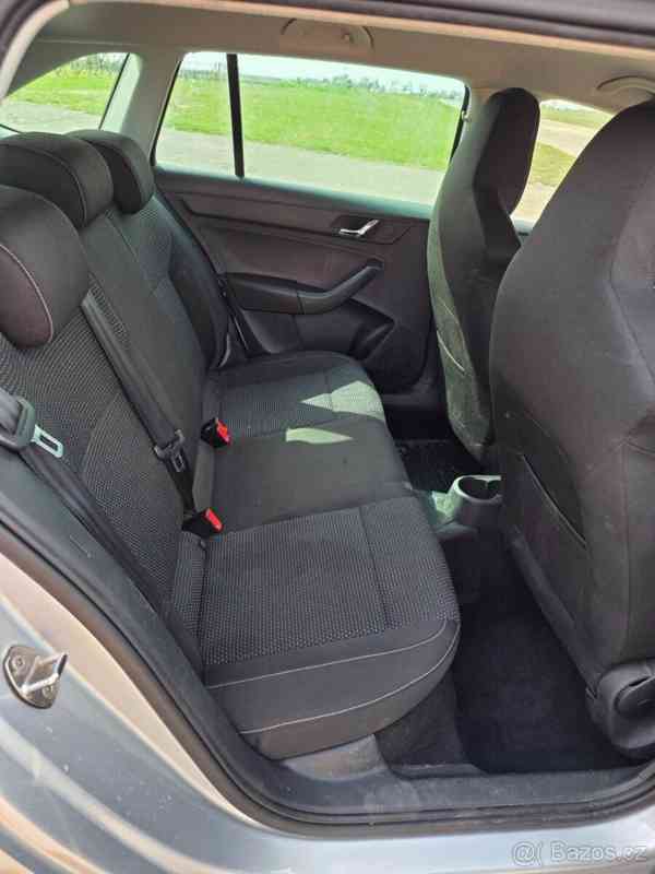Škoda Rapid 1,6   TDI - foto 17