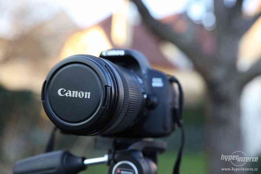 Zrcadlovka Canon 650D a objektiv Canon EF-S 18-135mm IS STM - foto 1
