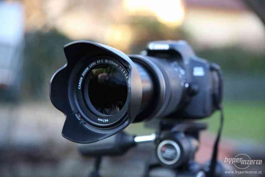 Zrcadlovka Canon 650D a objektiv Canon EF-S 18-135mm IS STM - foto 4