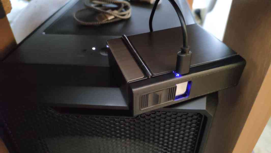 Nová hliníková tabatěrka s USB zapalovačem - foto 9