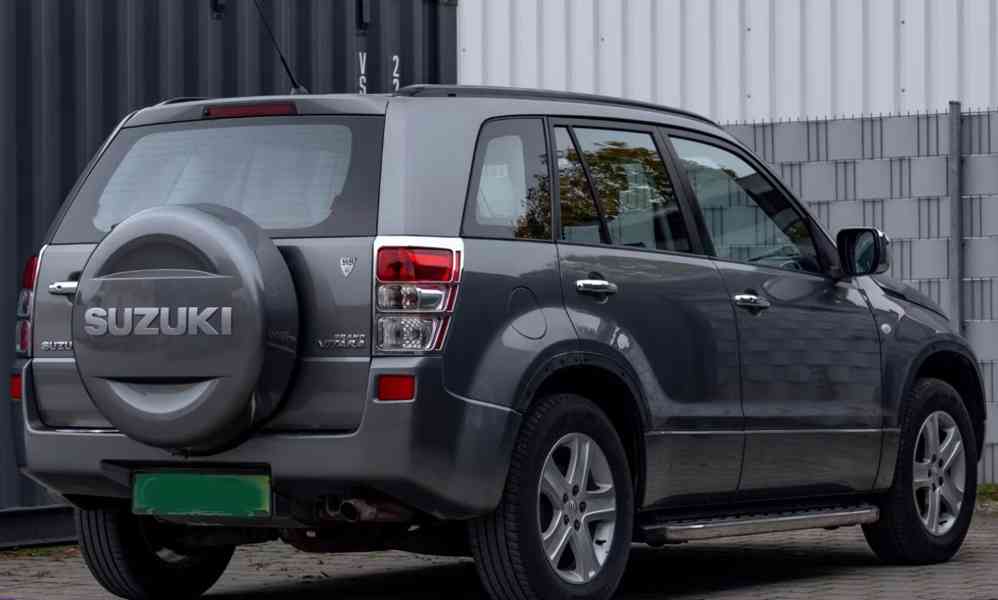 Suzuki Grand Vitara 2.0i benzín 103kw - foto 5
