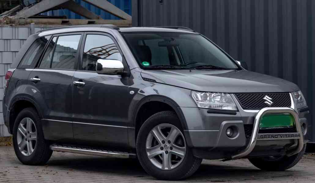Suzuki Grand Vitara 2.0i benzín 103kw - foto 7