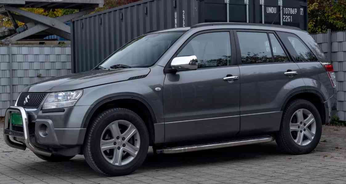 Suzuki Grand Vitara 2.0i benzín 103kw - foto 1
