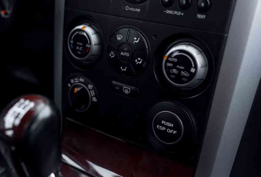 Suzuki Grand Vitara 2.0i benzín 103kw - foto 19