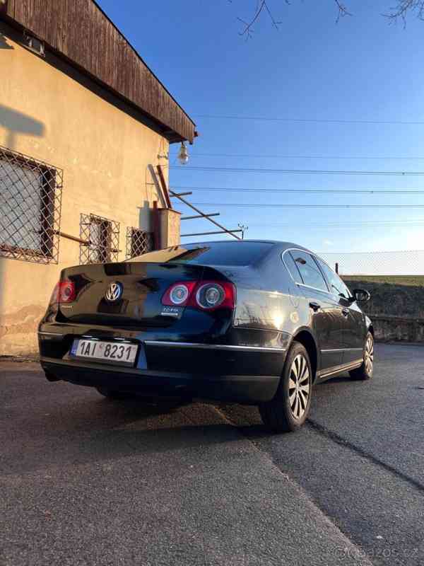 Volkswagen Passat 2,0   fsi 4motion - foto 2