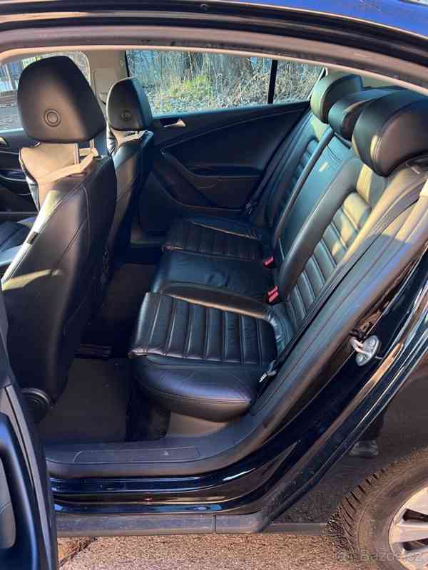 Volkswagen Passat 2,0   fsi 4motion - foto 7