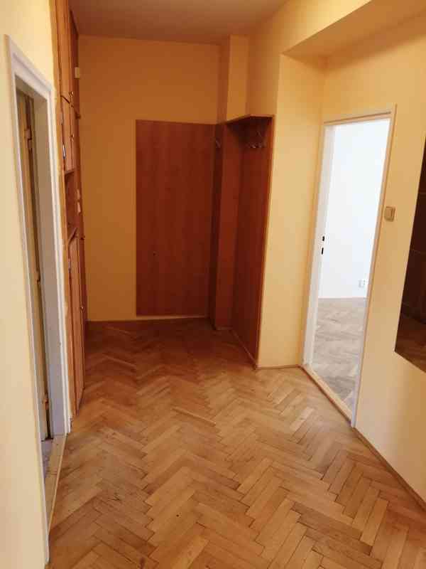 Pronájem 2,5+1, ulice Merhautova, Černá Pole, 80 m2, balkon, - foto 7