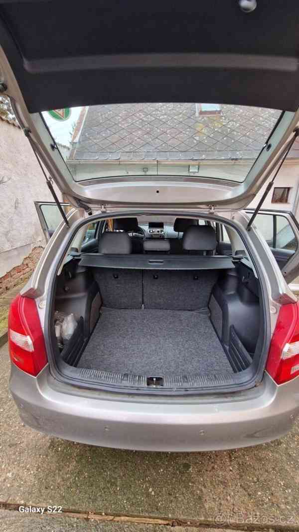 Škoda Fabia 1,6   2 automat 2009 163 350 km - foto 19