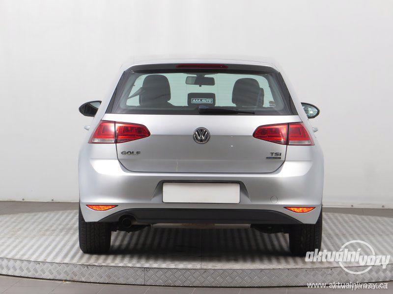 Volkswagen Golf 1.2, benzín, r.v. 2013 - foto 2