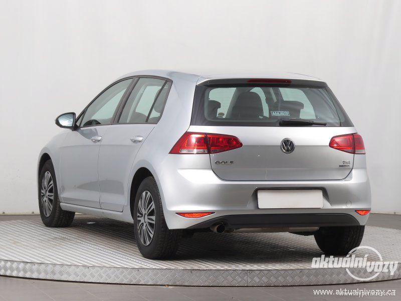 Volkswagen Golf 1.2, benzín, r.v. 2013 - foto 7