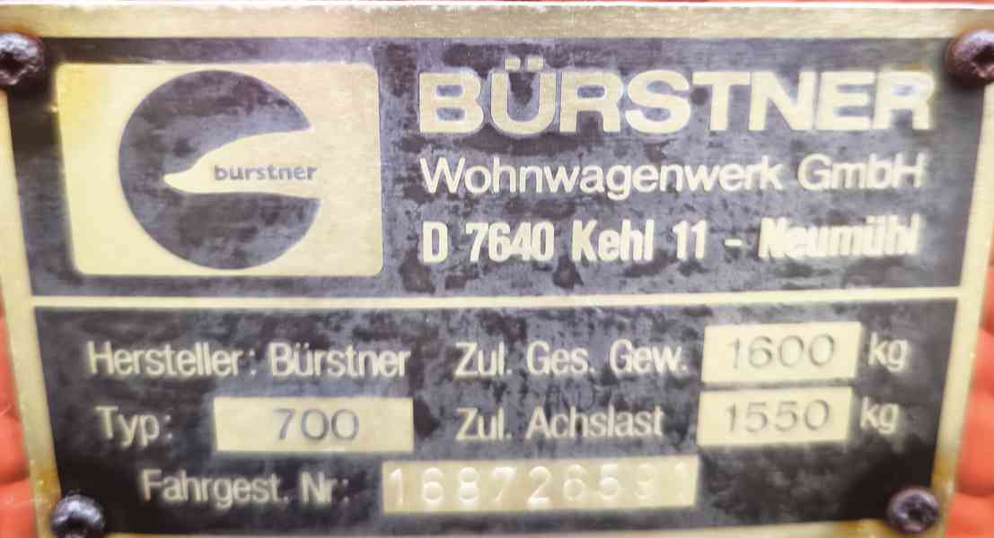 Chata na kolech. Pěkný Burstner na pevné stání, odvoz možný - foto 20