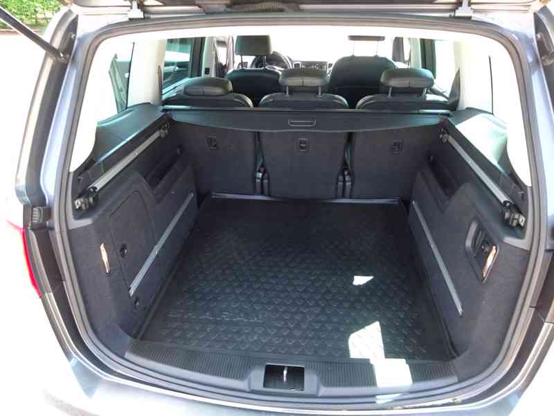 VW Sharan 2.0 TDI r.v.2010 serviska stk:3/2027 - foto 14