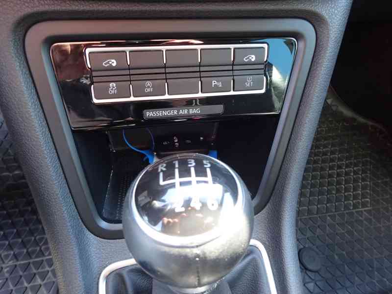 VW Sharan 2.0 TDI r.v.2010 serviska stk:3/2027 - foto 9