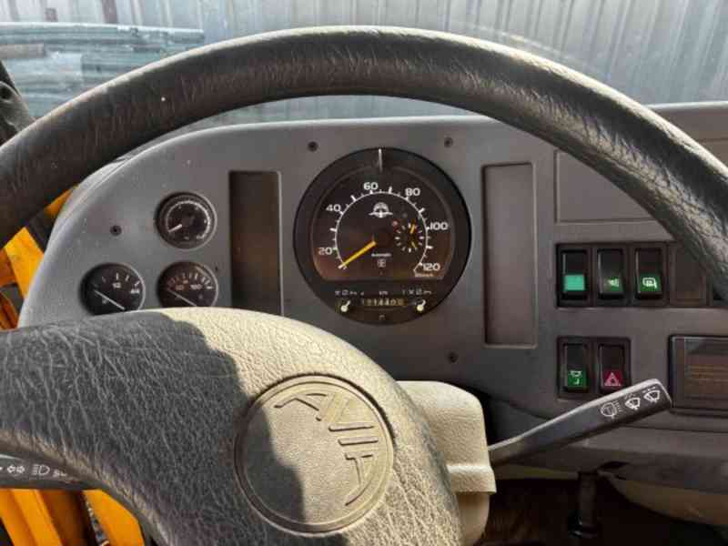 4.8m3 PHM cisterna 7.5t Avia A75 - foto 10
