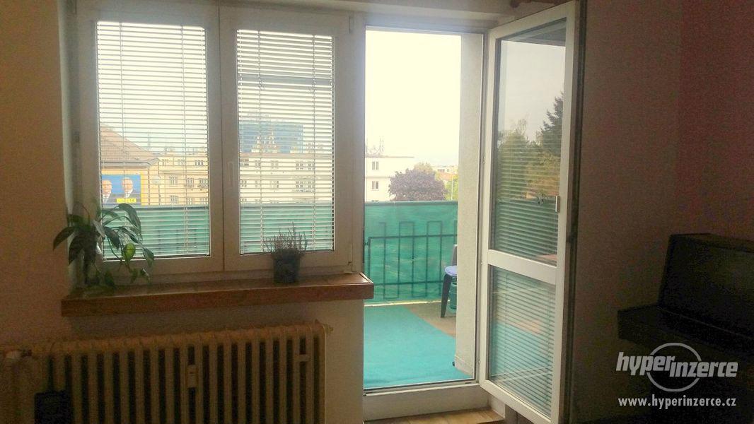 Pronájem bytu 2+1, 50 m2 + terasa, Praha  8, u metra C - foto 7