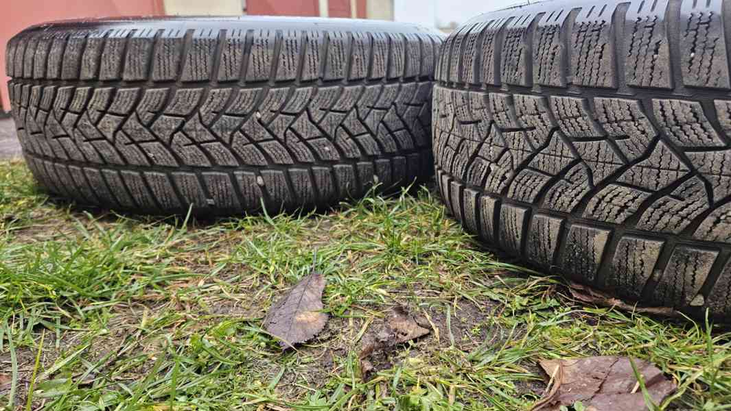 Škoda Superb 3 zimní kola pneumatiky Dunlop 215/60R16 disky  - foto 5
