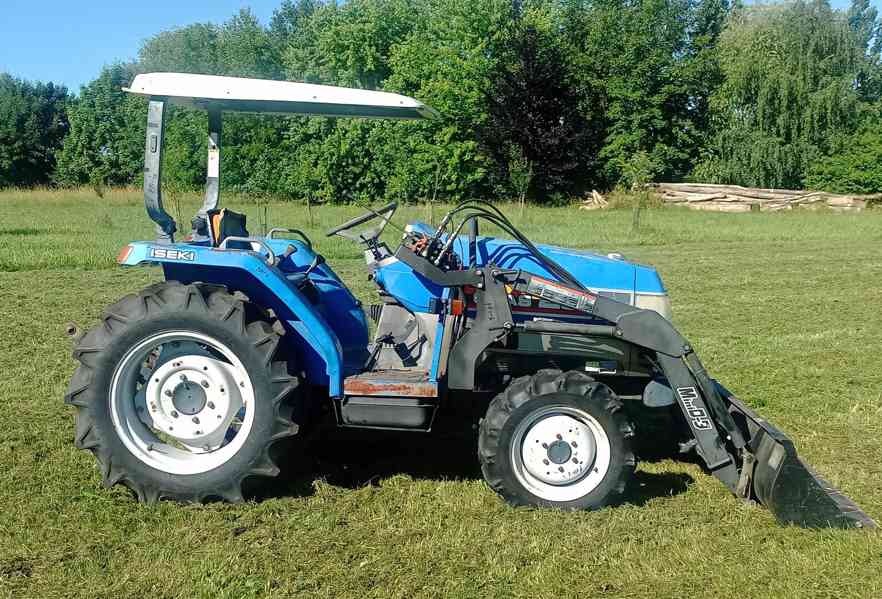  Iseki Geas 25 originální nakladačem  - foto 2