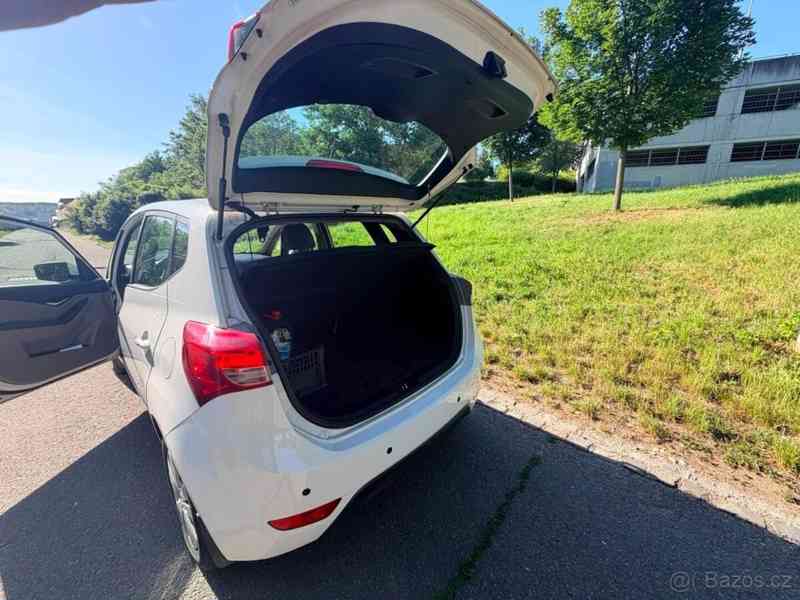 Hyundai ix20 1,6   91 kW, benzín, manuál – top - foto 5