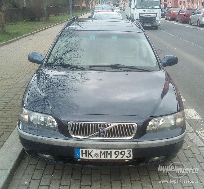 Prodám Volvo V70, 2.4 D5, Combi, 120 kW, r.v. 2001, Nové STK - foto 1