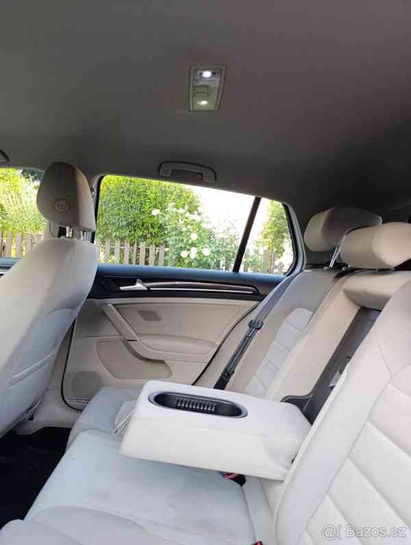 Volkswagen Golf 1,4   VII. - foto 6