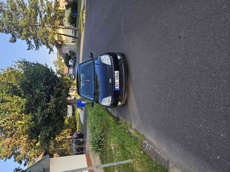 Ford Fiesta 1.3 r.v.2006 nová STK - foto 7