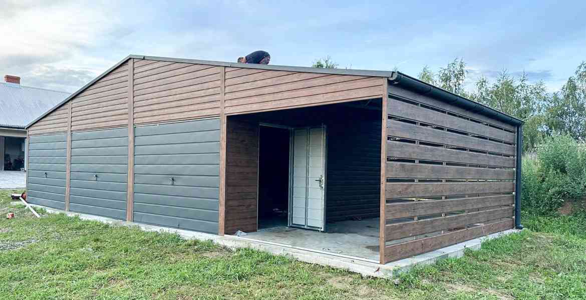 Plechová garáž 9m x 5m + přístřešek 3m - 2x dveře - TS483 - foto 2