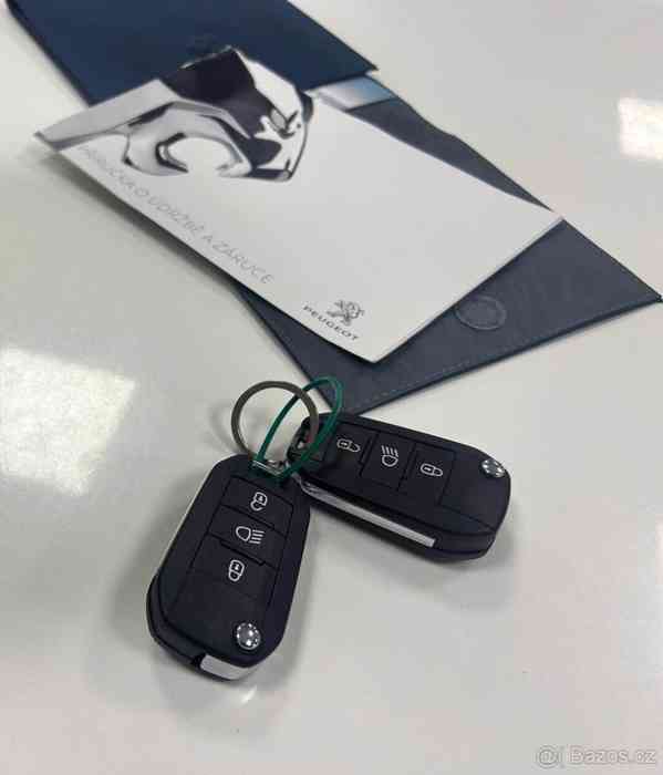 Peugeot 3008 1,5   BLUEHDI 130k MAN6 - 48 TISÍC - foto 13