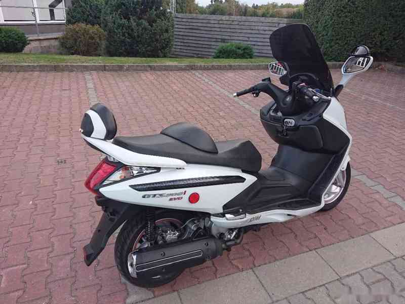 Sym GTS 300i Evo 2011 - foto 3