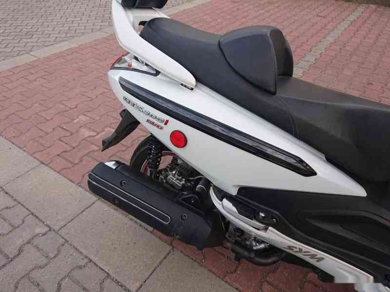 Sym GTS 300i Evo 2011 - foto 11