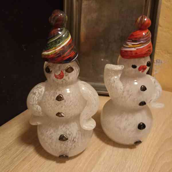 STARÁ RETRO SKLENĚNÁ FIGURKA SNĚHULÁK ŽBS BRYCHTA HUTNÍ SKLO - foto 2