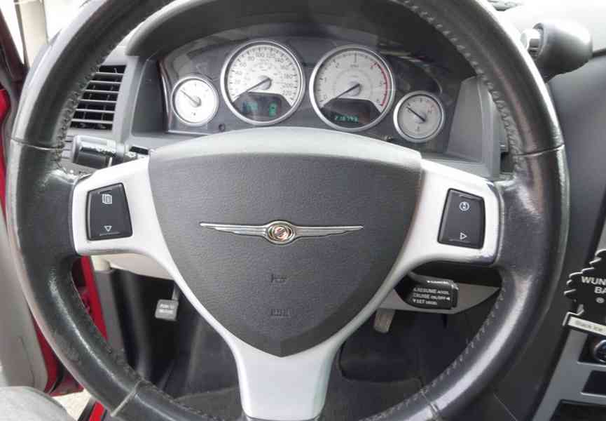 Chrysler Grand Voyager, 2,8CRDi NAVI-7MÍST AUTOMAT - foto 8