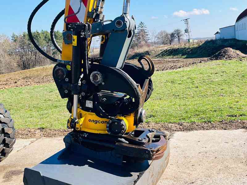 Kolové rypadlo Liebherr A910 (Možnost leasingu) - foto 8