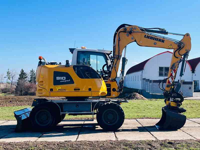 Kolové rypadlo Liebherr A910 (Možnost leasingu) - foto 5
