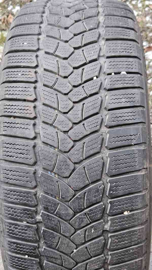 Zimní pneumatiky 205/50 R17 93V - foto 4