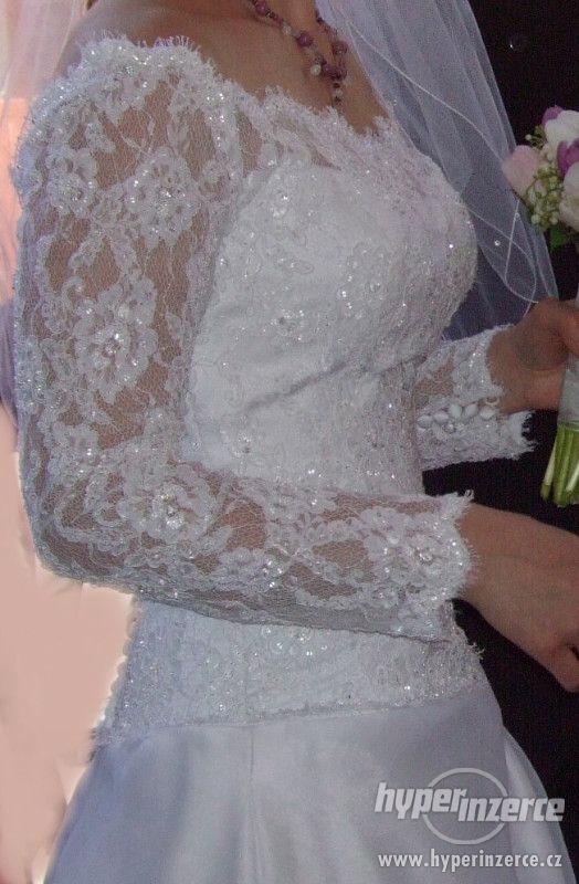 Svatební šaty s rukávem a odepínací vlečkou vel. 36, 38, 40 - foto 3