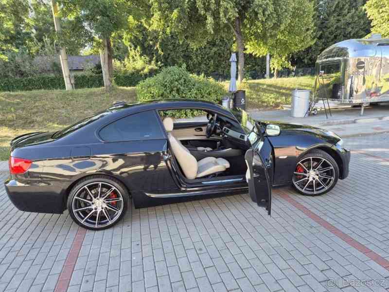BMW Řada 3 2,0   320d XD coupe - foto 11
