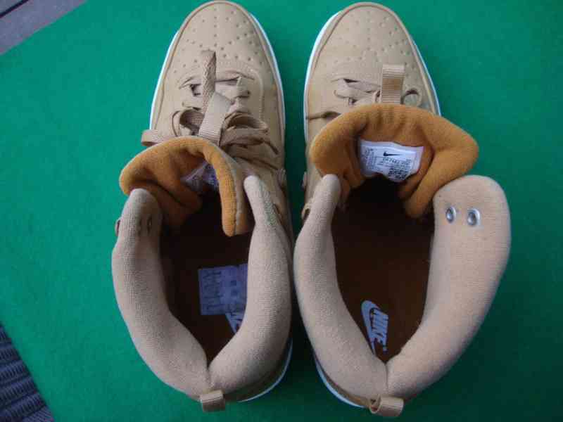 Pánské tenisky boty Nike Sneakers DR7882 700 Hnědá vel. 45,5 - foto 15